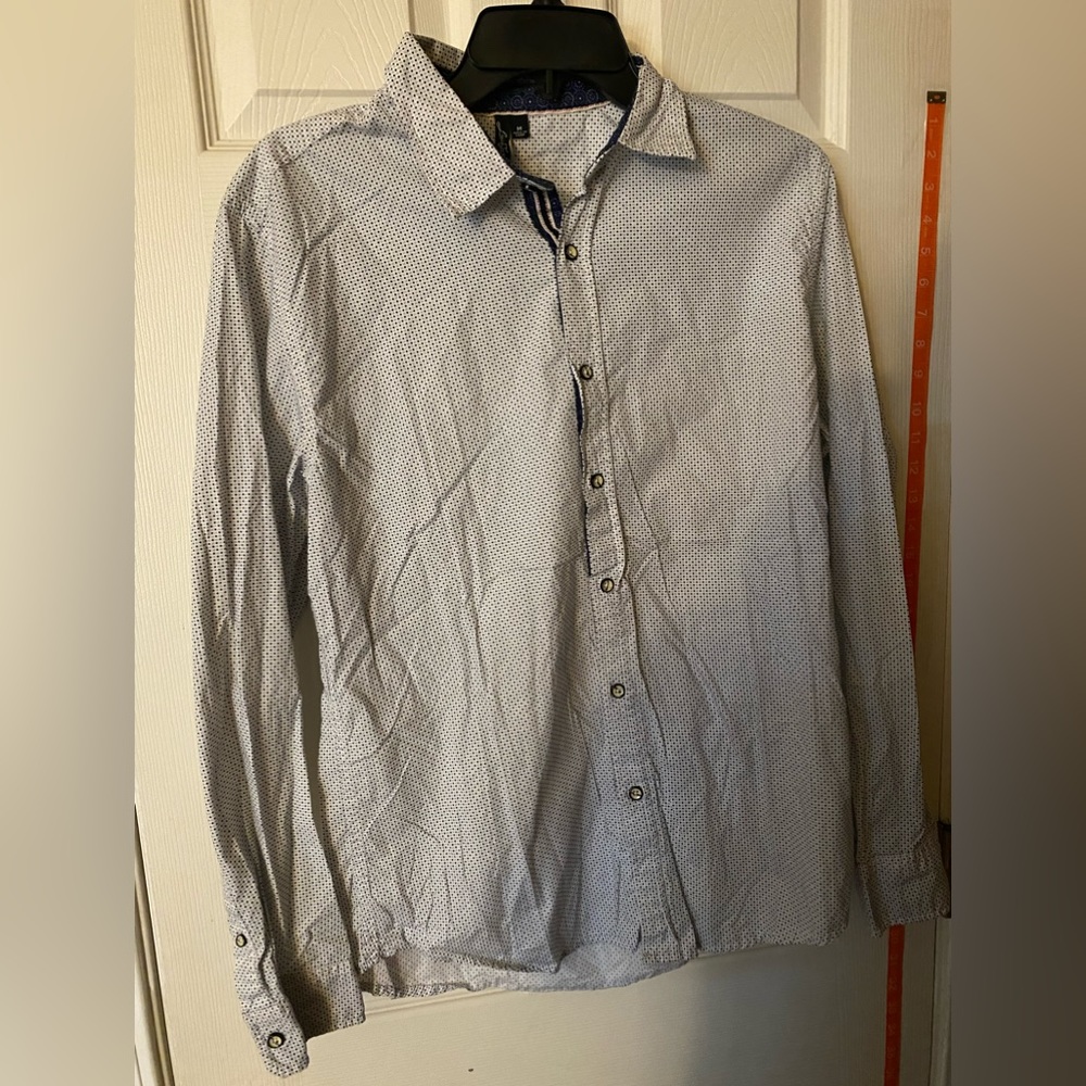 LIQUID VENOM White w/ Blue Square designs Dress Shirt Men's Size M Long Sleeve